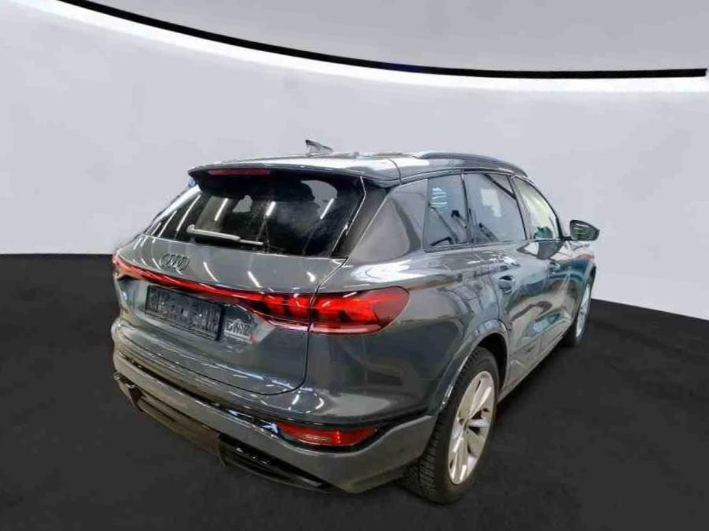 Audi SQ6 e-tron