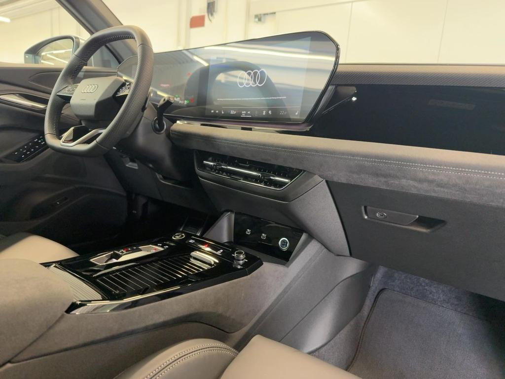 Audi SQ6 e-tron