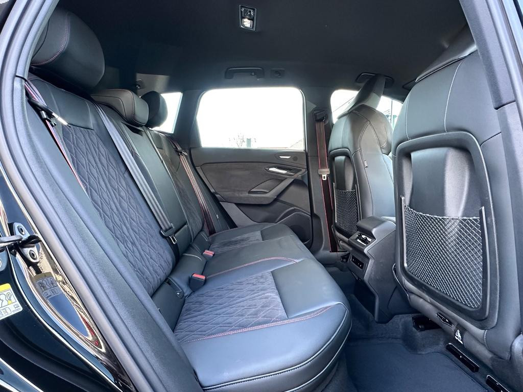 Audi SQ6 e-tron