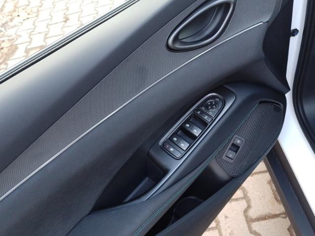 BYD Seal 6