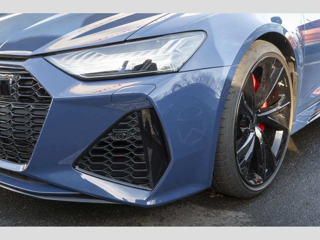 Audi RS6 Avant Quattro 4.0 TFSI