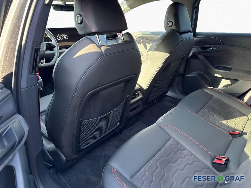 Audi S6 e-tron
