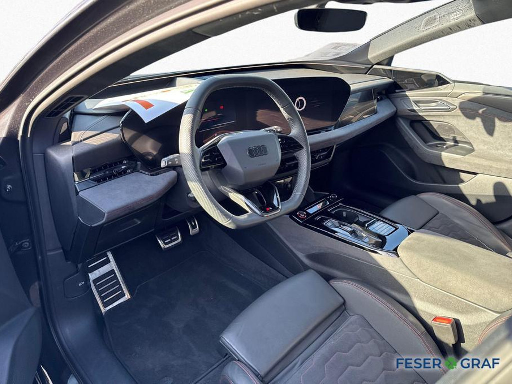 Audi S6 e-tron