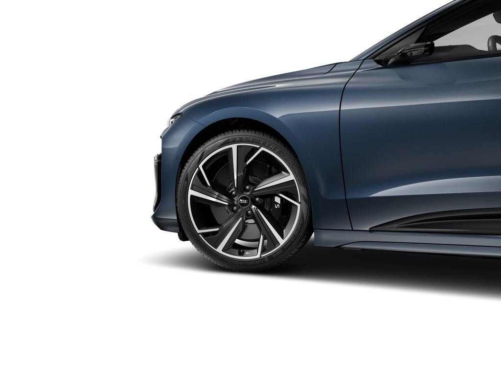 Audi S6 e-tron