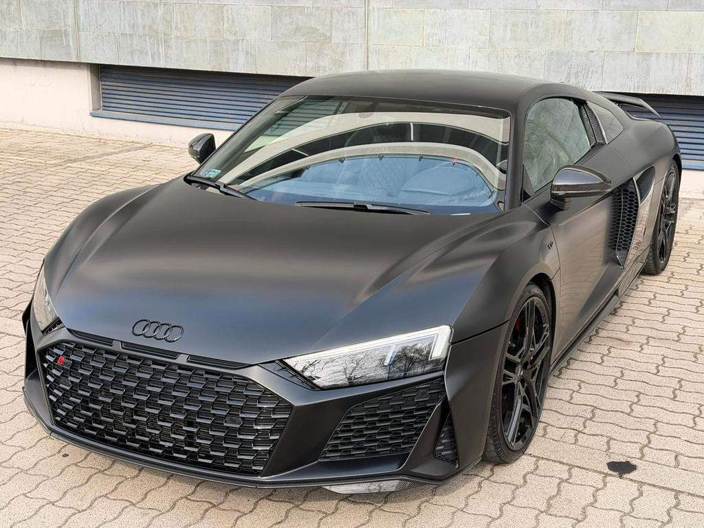 Audi R8
