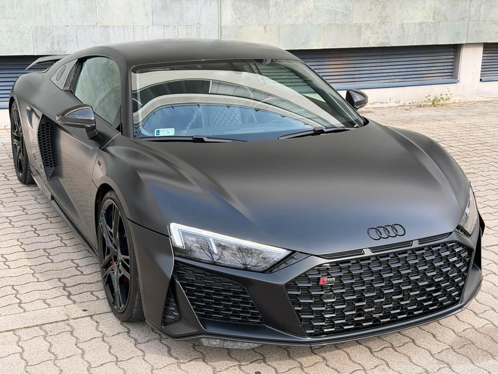 Audi R8