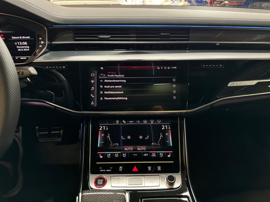 Audi S8