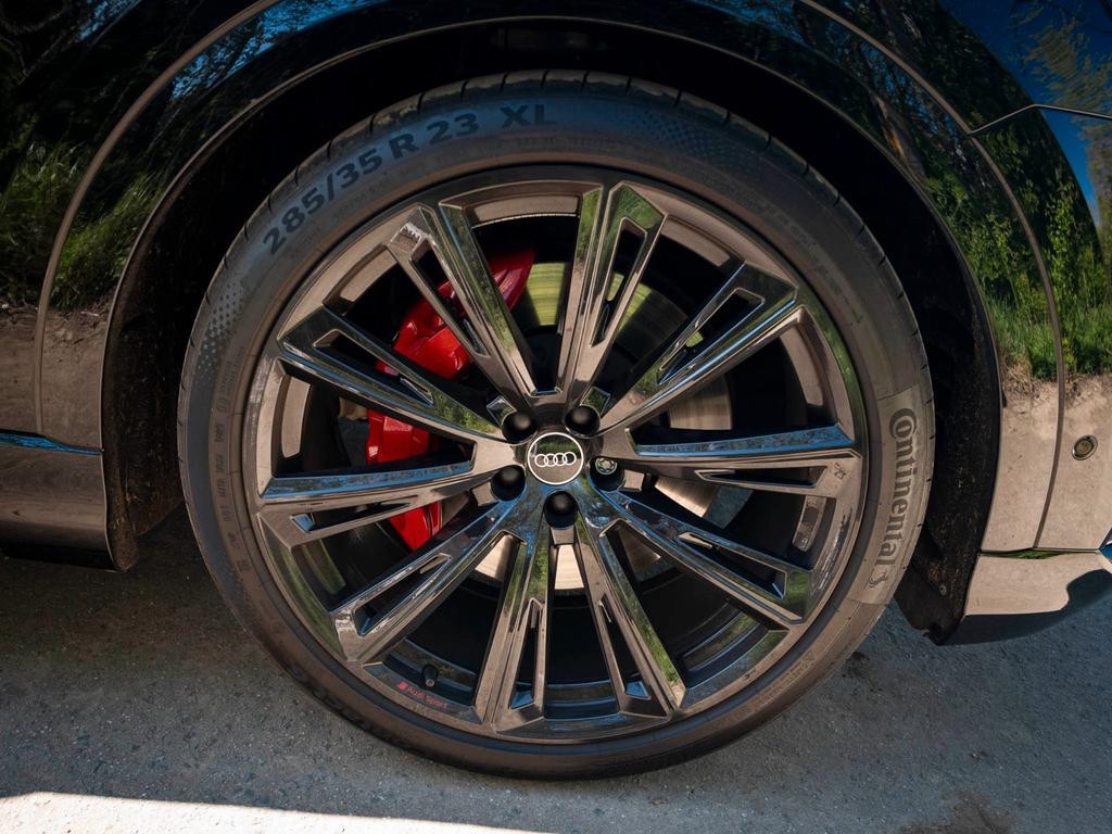 Audi SQ8
