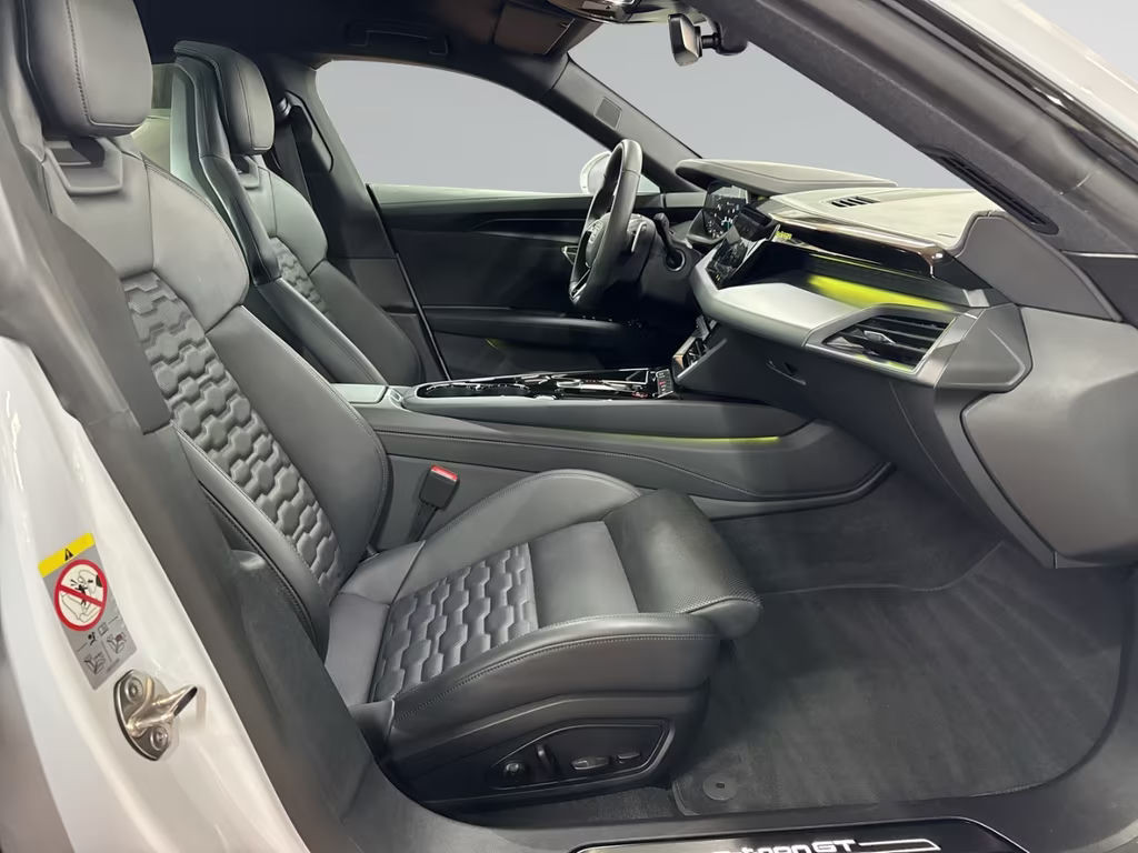Audi e-tron GT