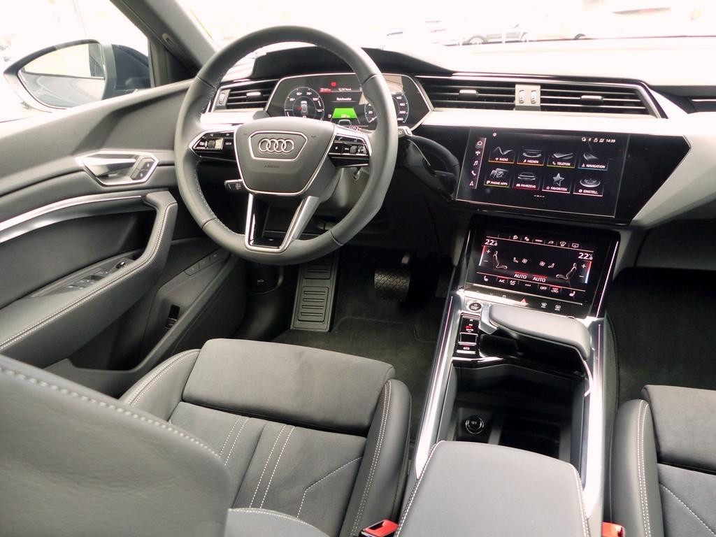 Audi Q8 e-tron