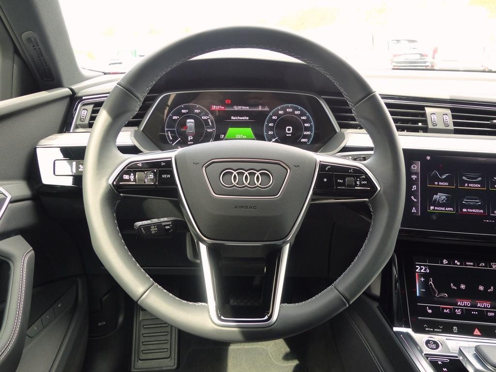 Audi Q8 e-tron