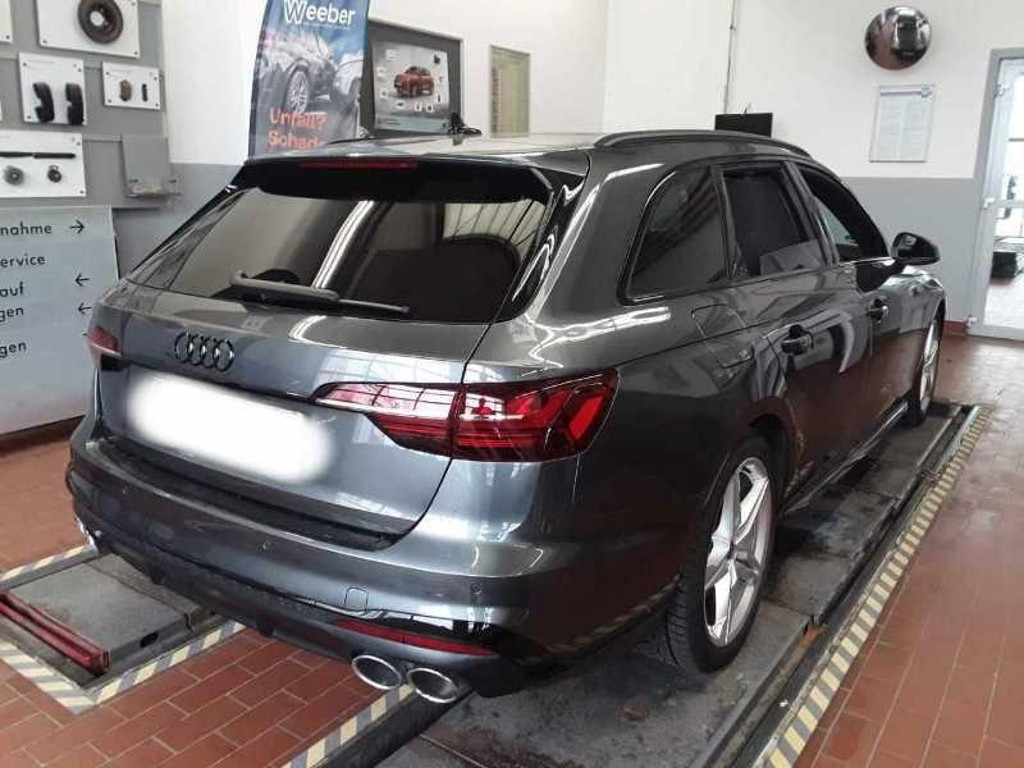 Audi S4