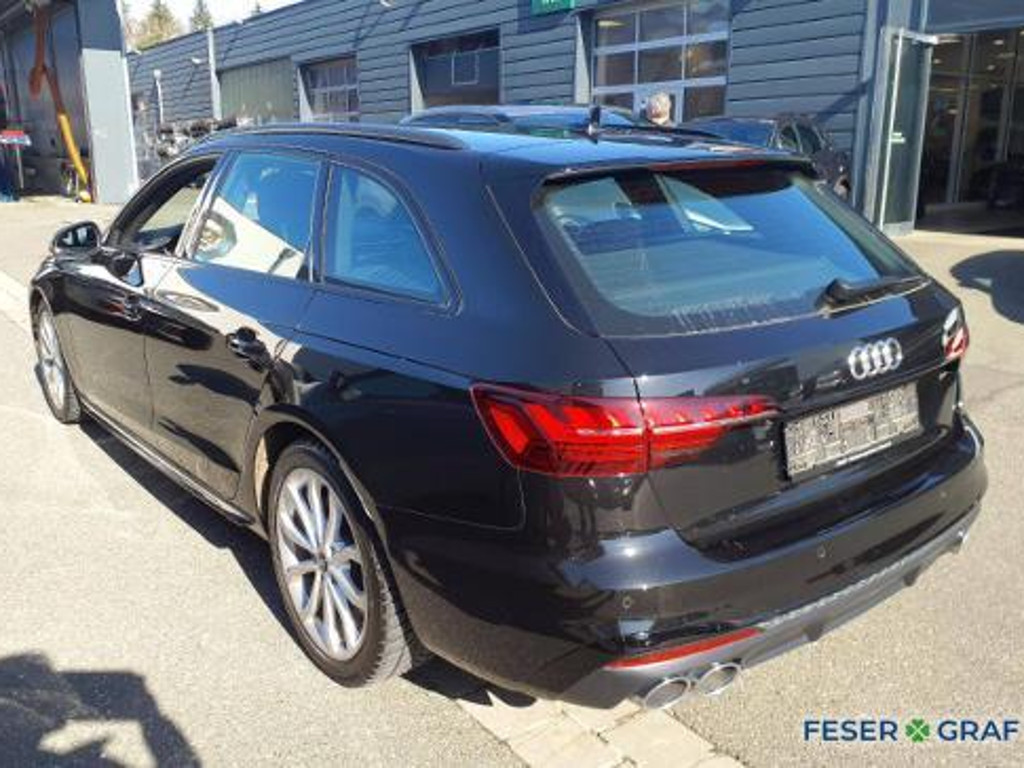 Audi S4