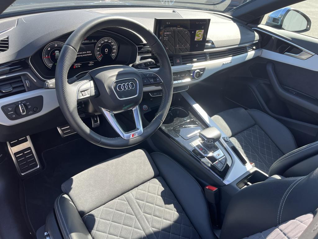 Audi S4