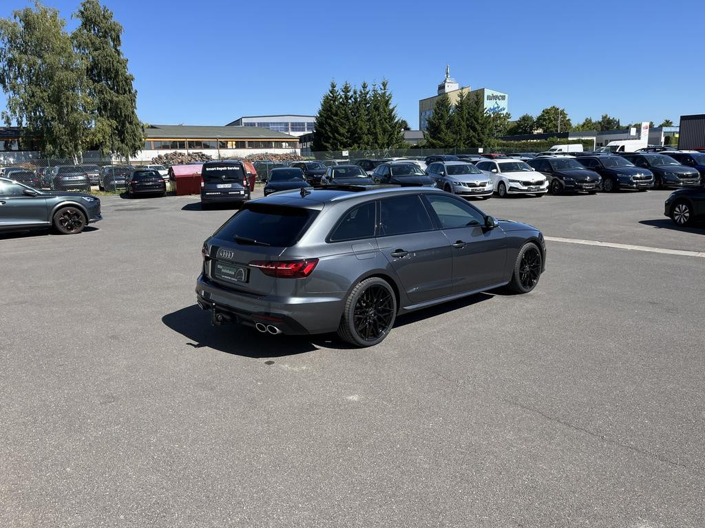 Audi S4