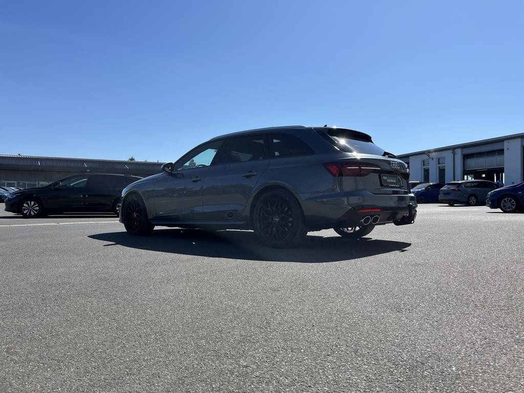 Audi S4