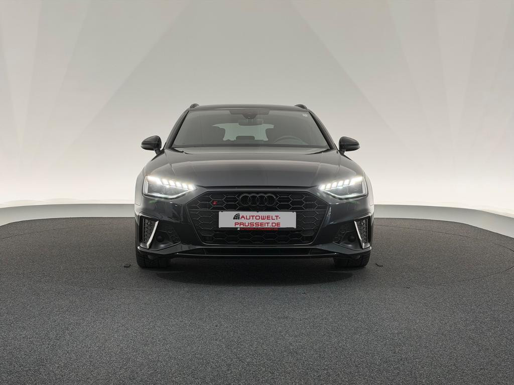 Audi S4