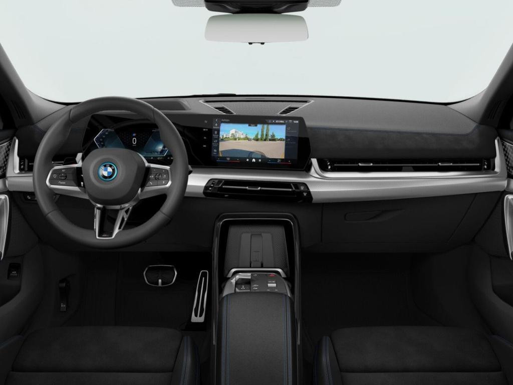 BMW iX2