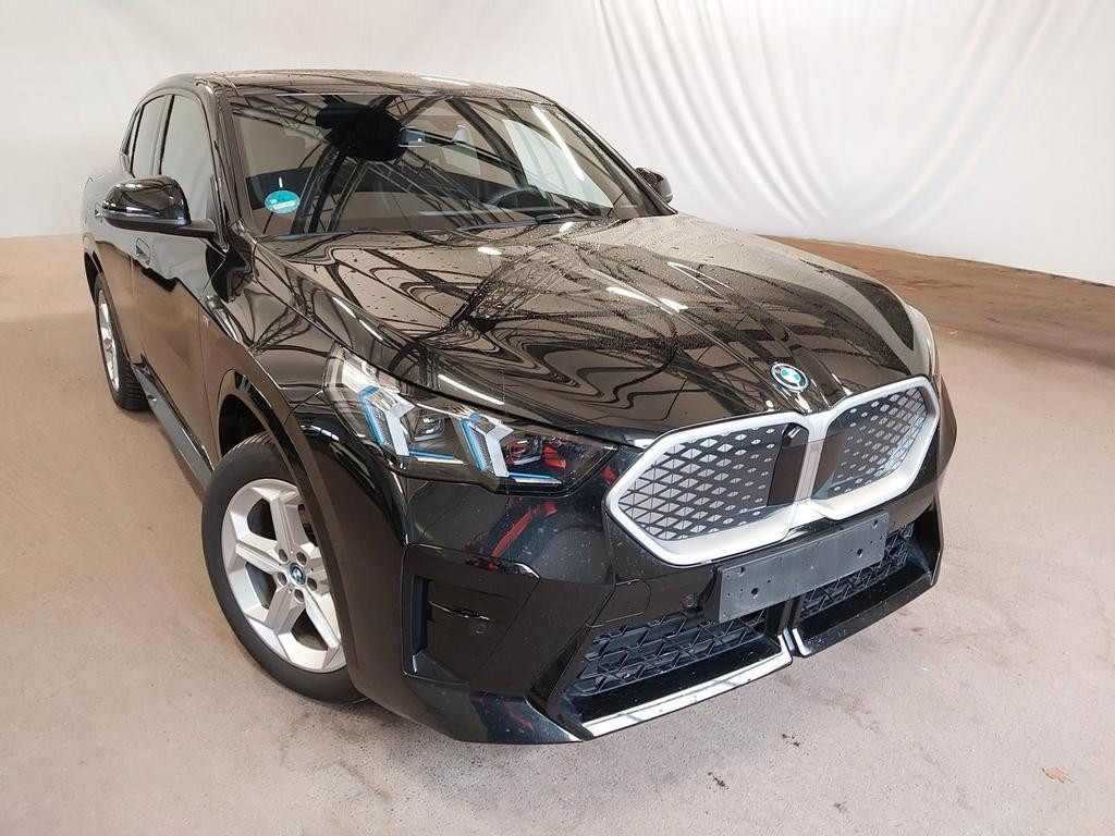 BMW iX2