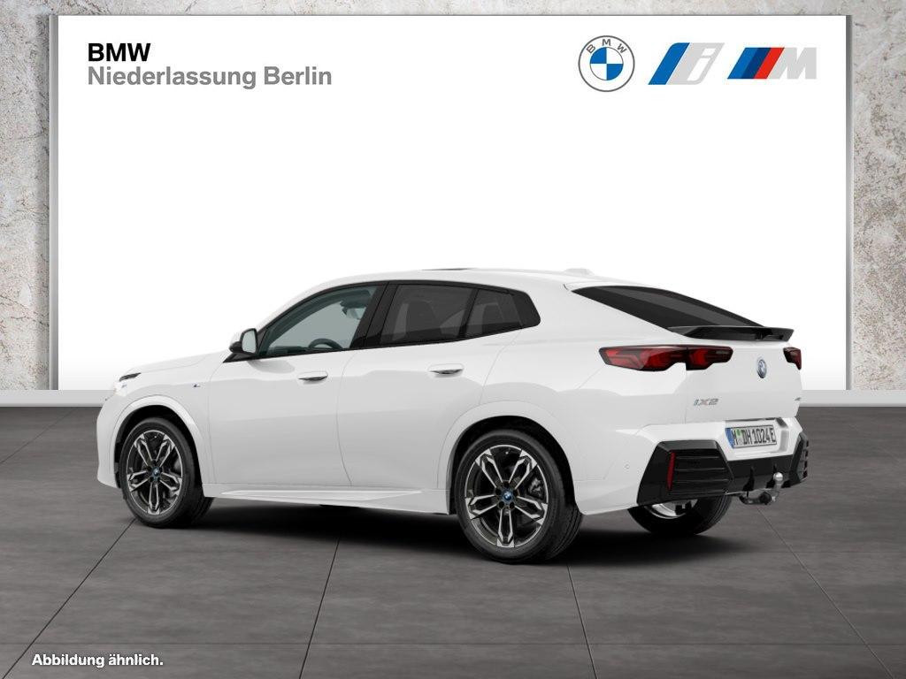 BMW iX2