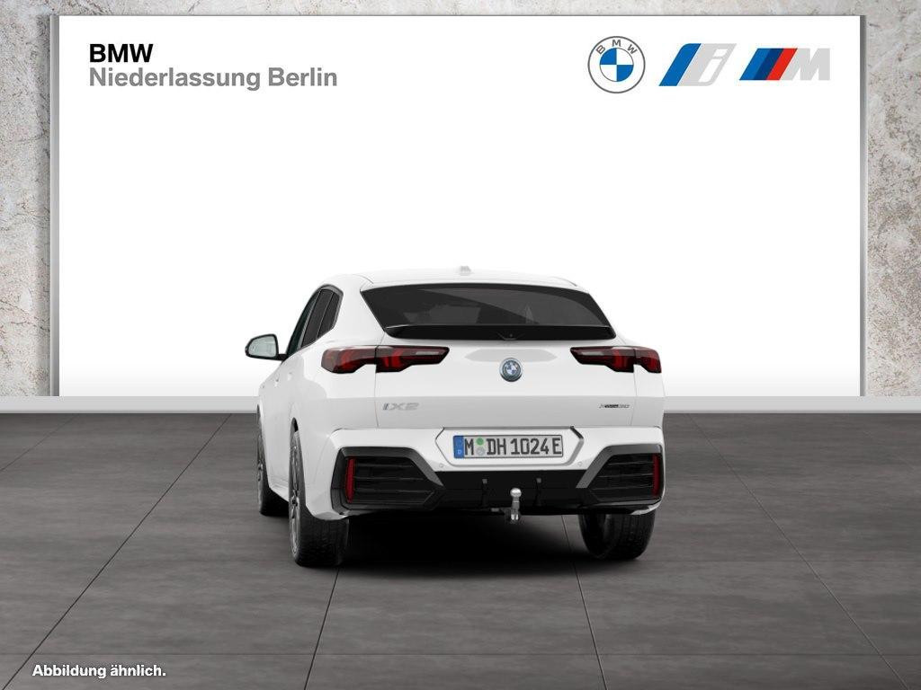 BMW iX2