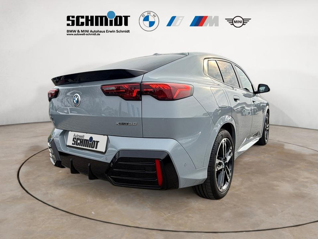 BMW iX2