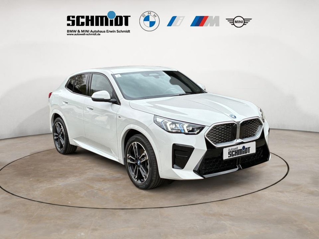 BMW iX2