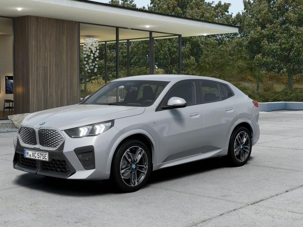 BMW iX2