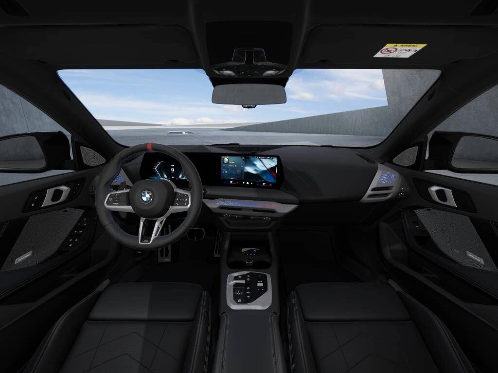 BMW M235