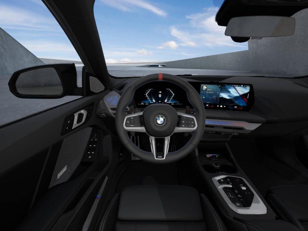 BMW M235