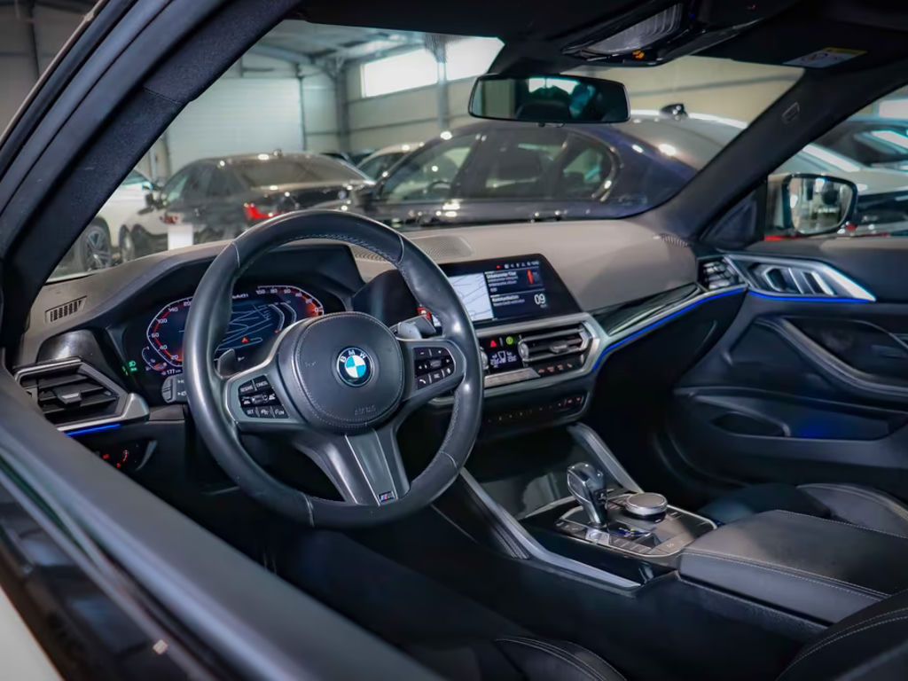 BMW M440