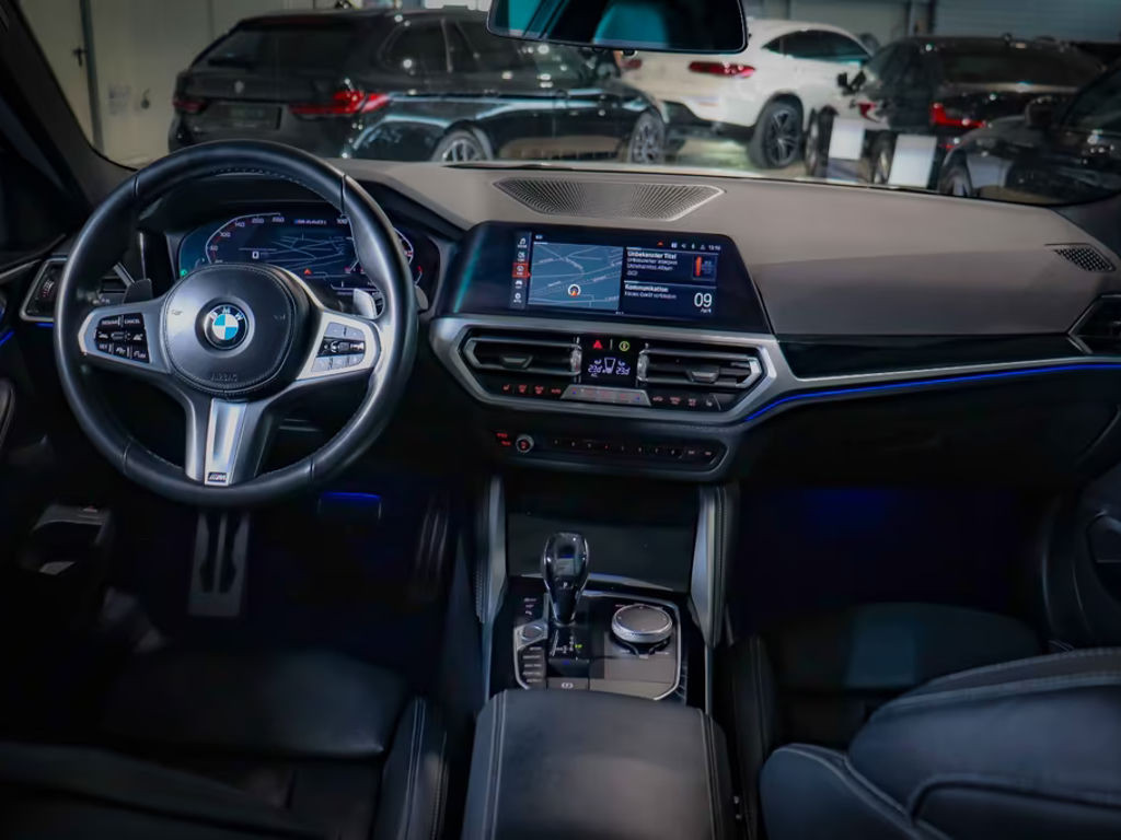 BMW M440