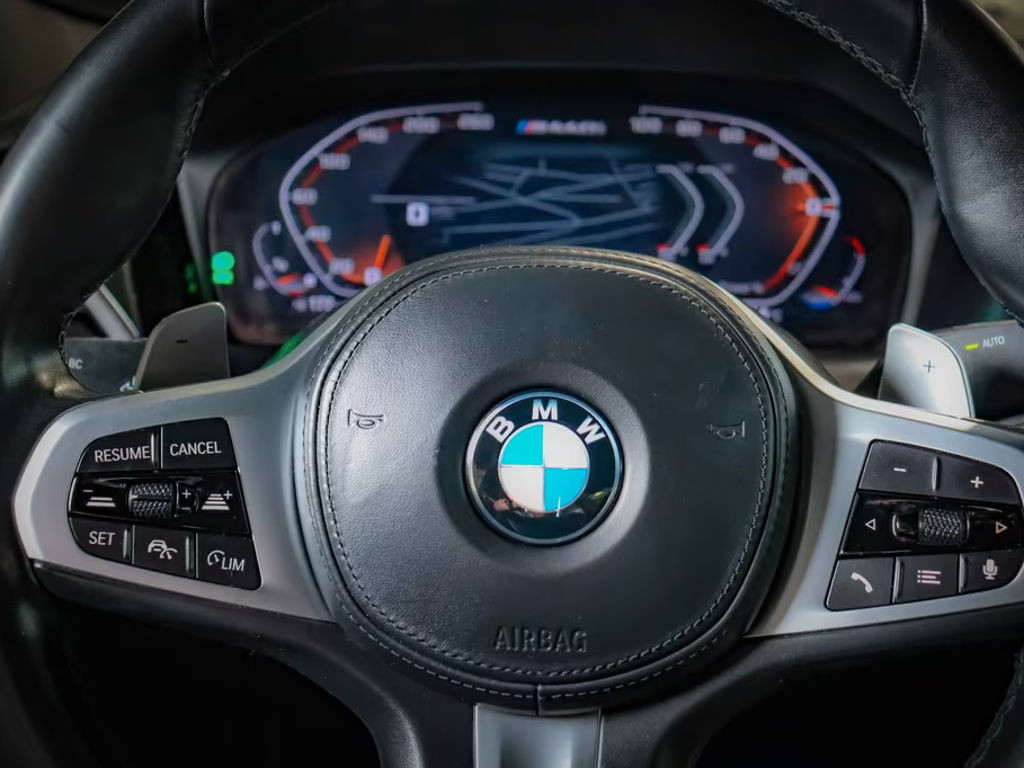 BMW M440