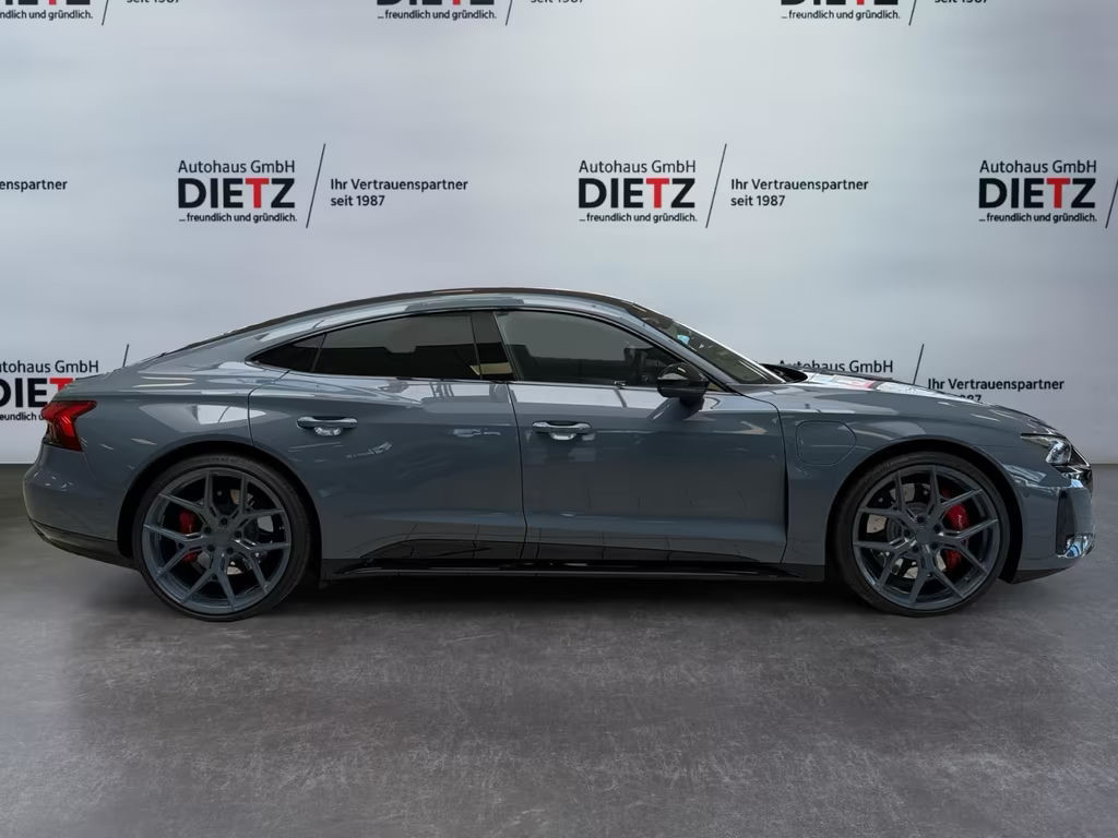Audi RS e-tron GT
