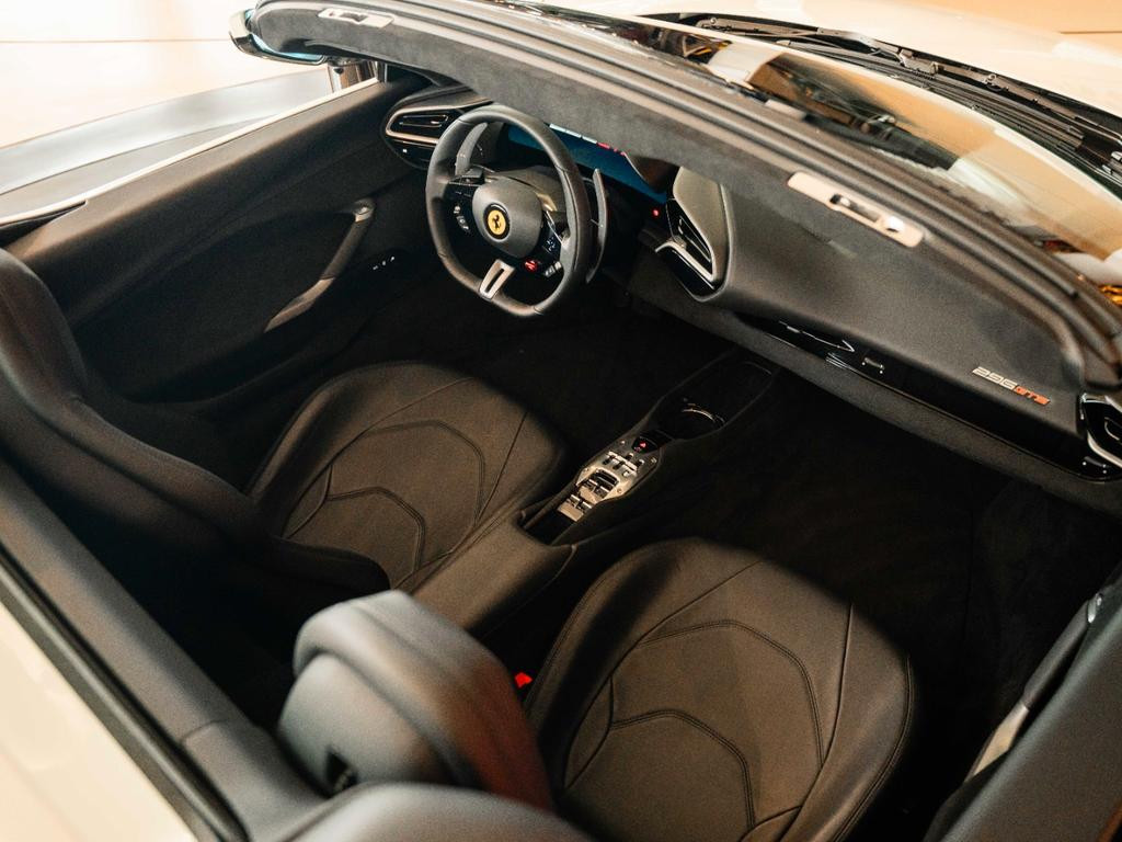 Ferrari 296 GTS