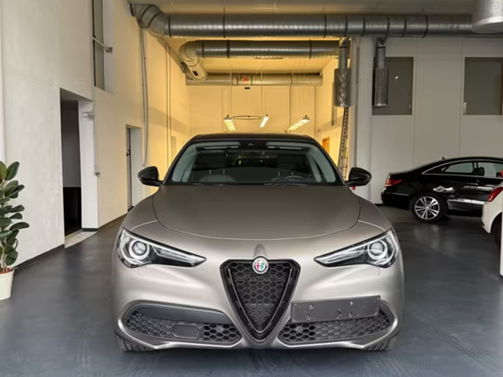 Alfa Romeo Stelvio Q4