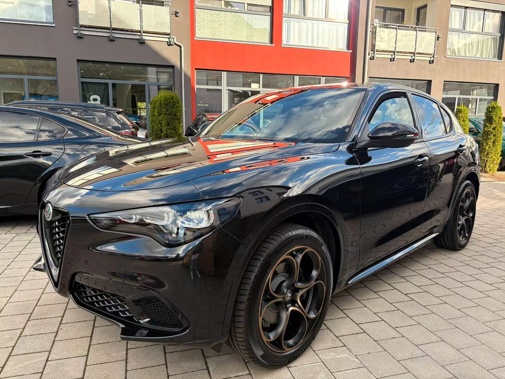 Alfa Romeo Stelvio Q4