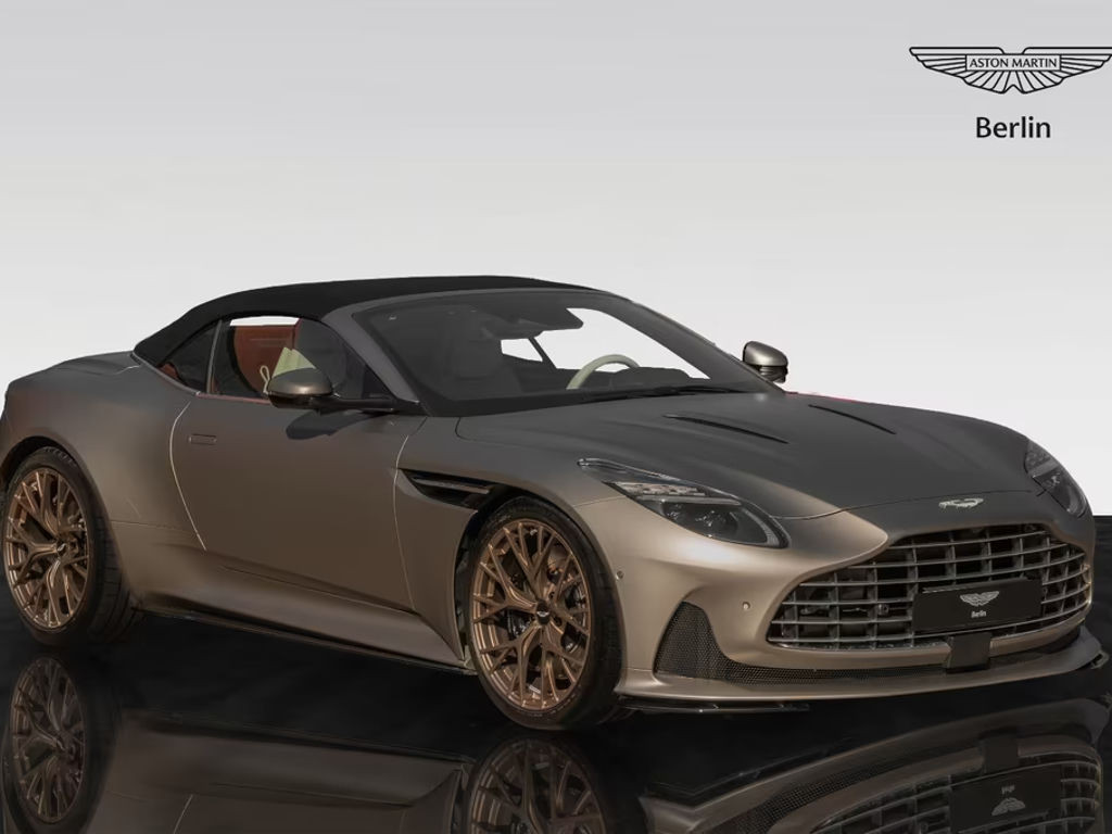 Aston Martin DB12 Volante | Black Pack | Bronze Rims