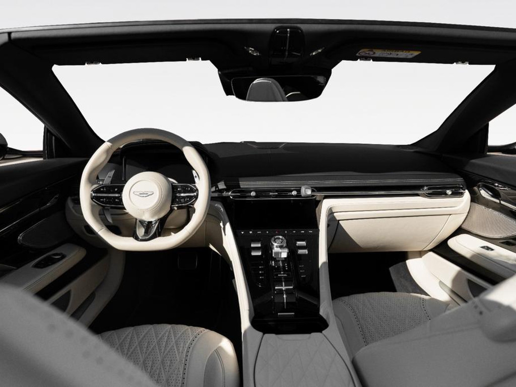 Aston Martin DB12