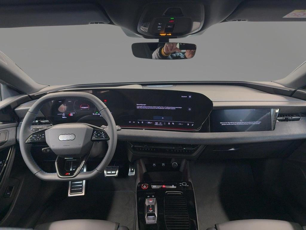 Audi S6 e-tron