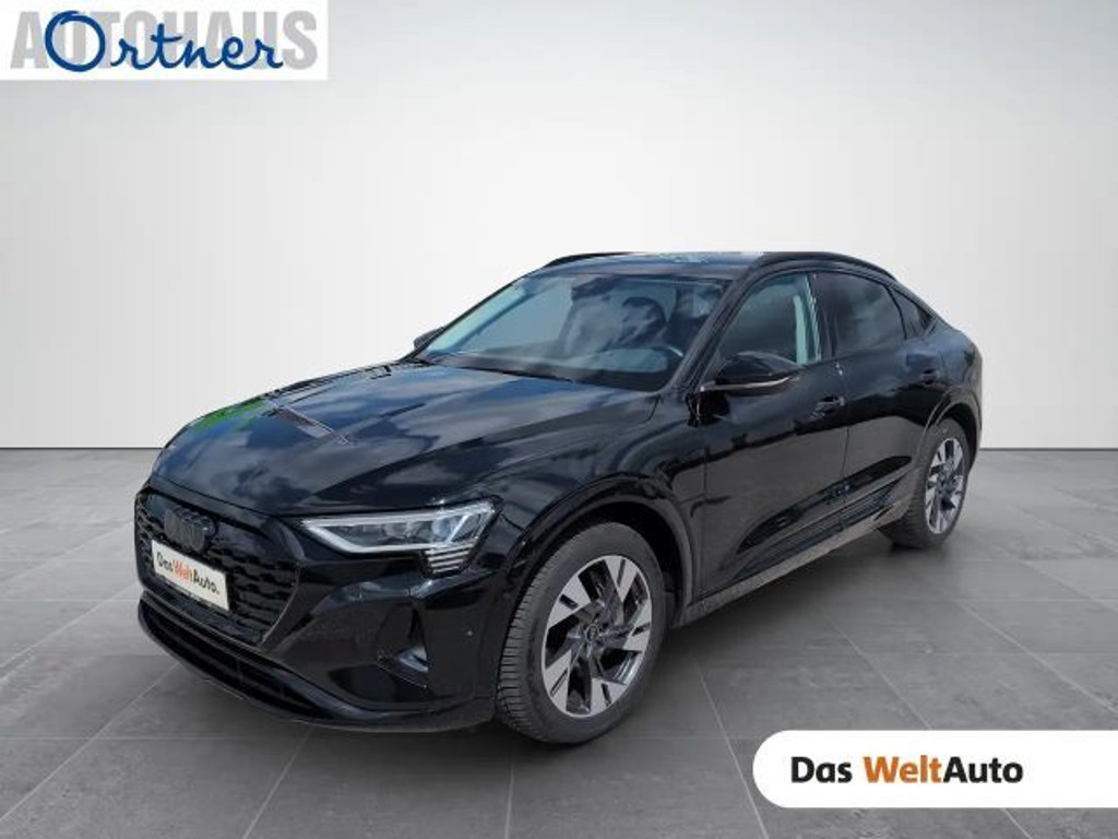 Audi Q8 e-tron Quattro Business 50