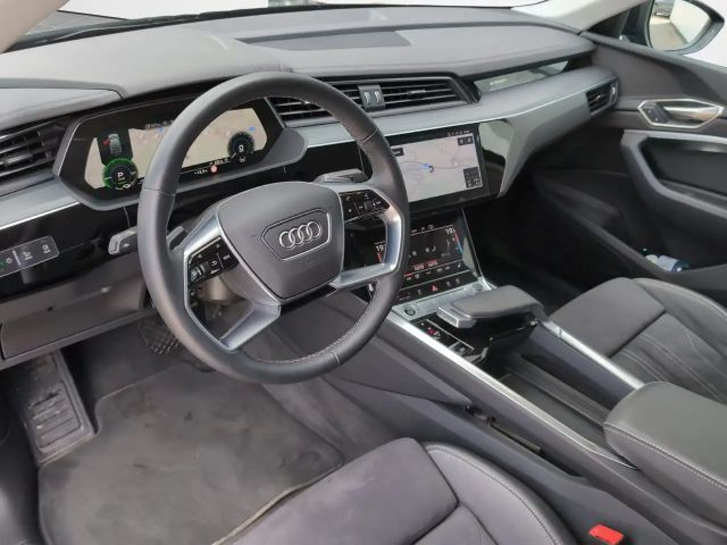 Audi Q8 e-tron