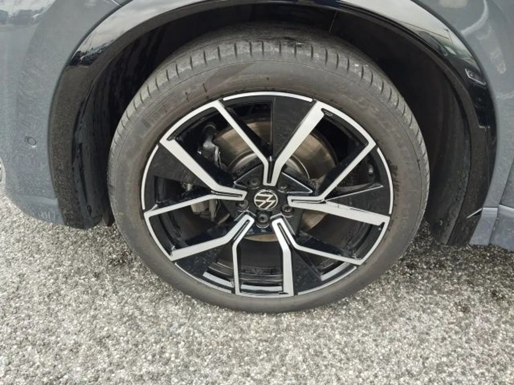 Volkswagen Tiguan DSG Sport