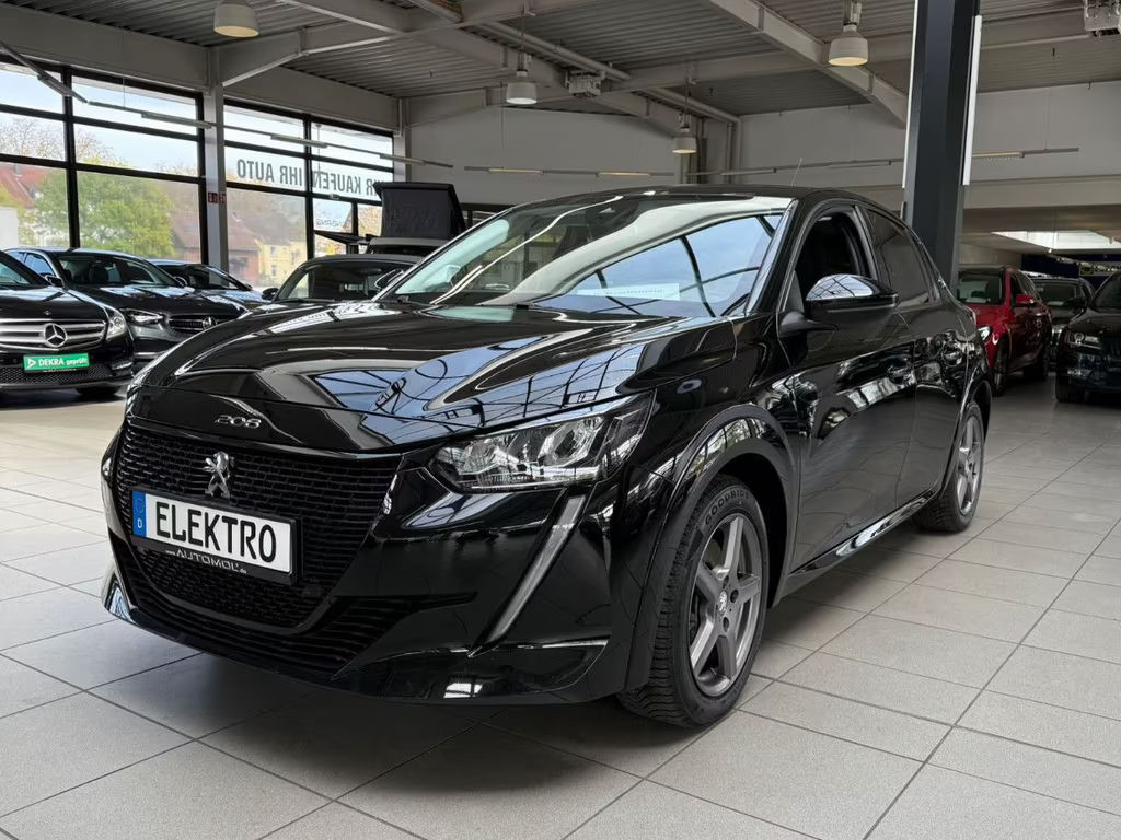 Peugeot e-208 Allure Pack
