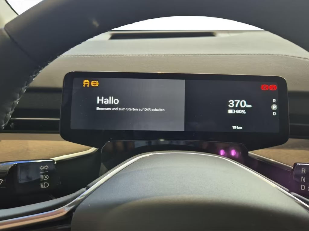 Volvo EX90