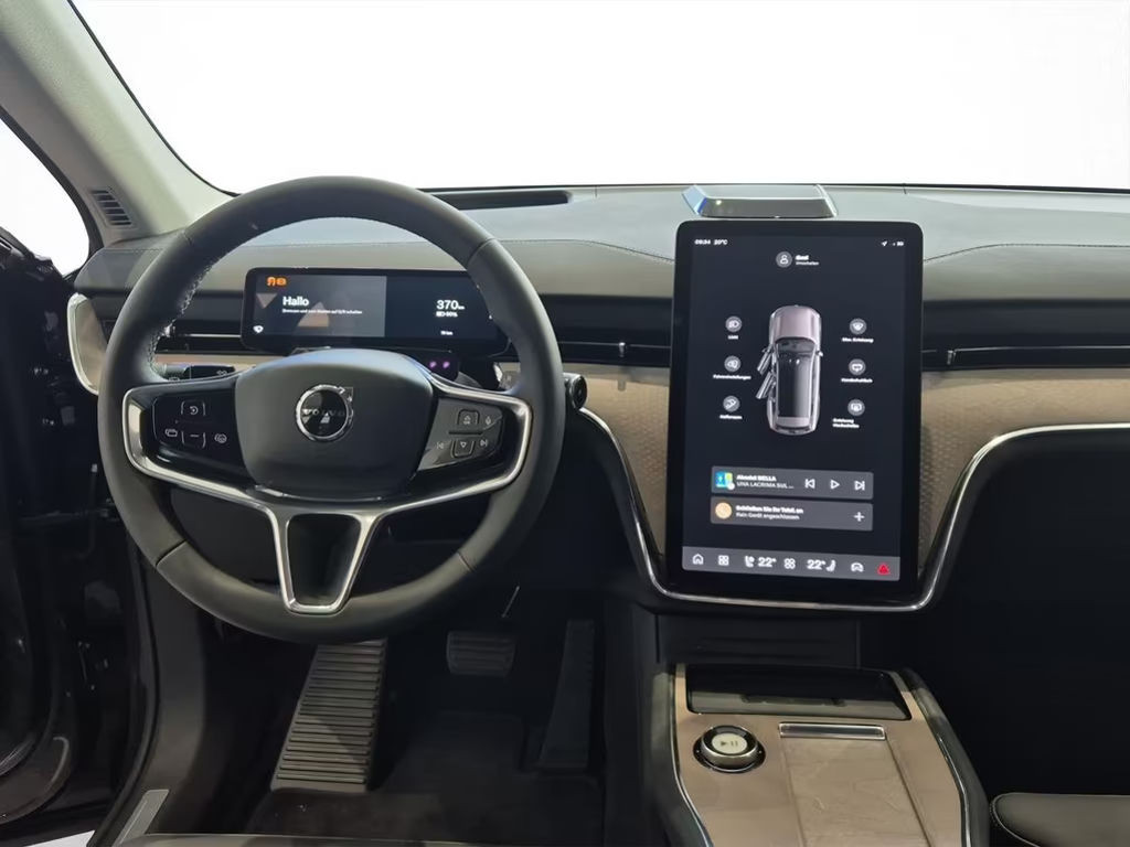 Volvo EX90