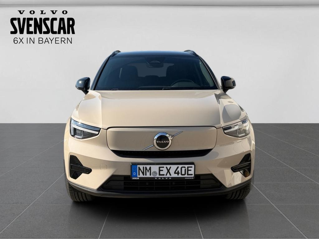Volvo EX40