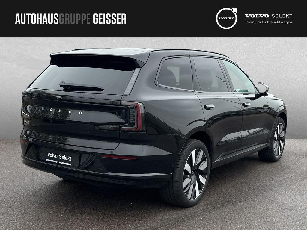 Volvo EX90