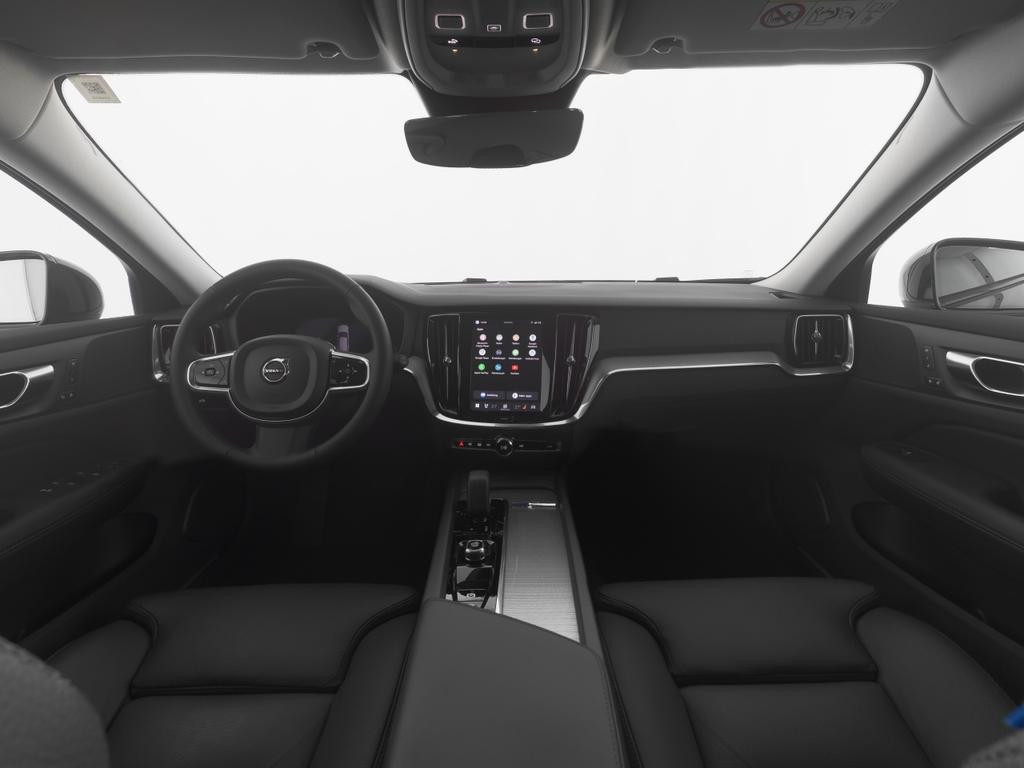 Volvo V60 Cross Country AWD Plus