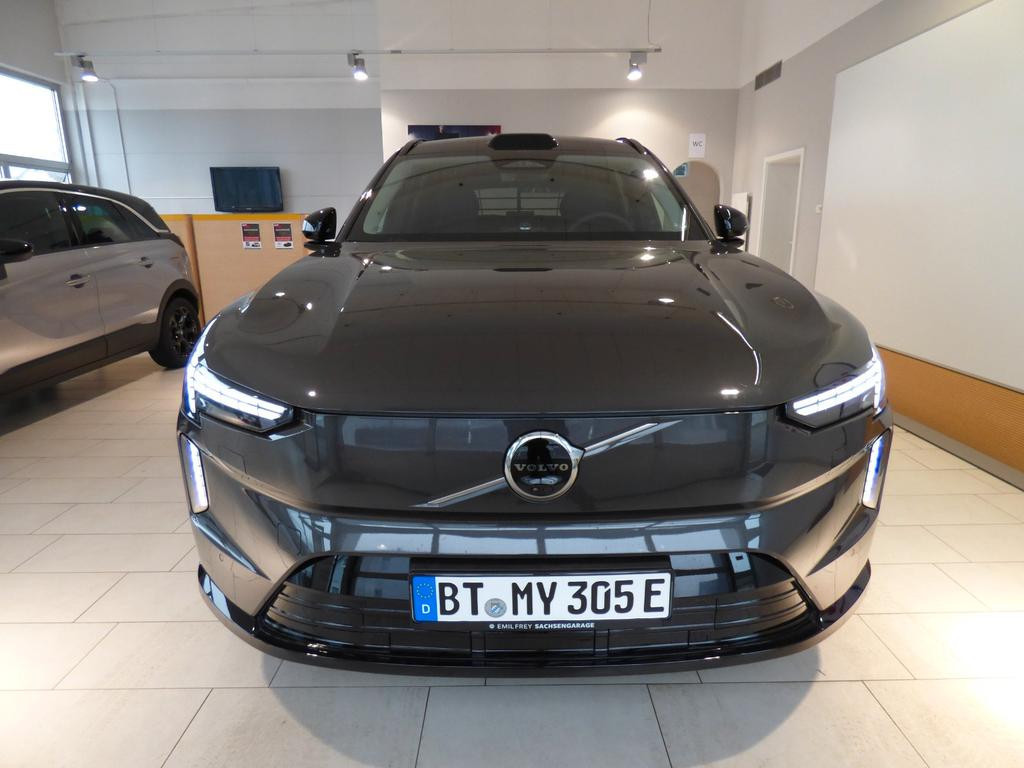 Volvo EX90